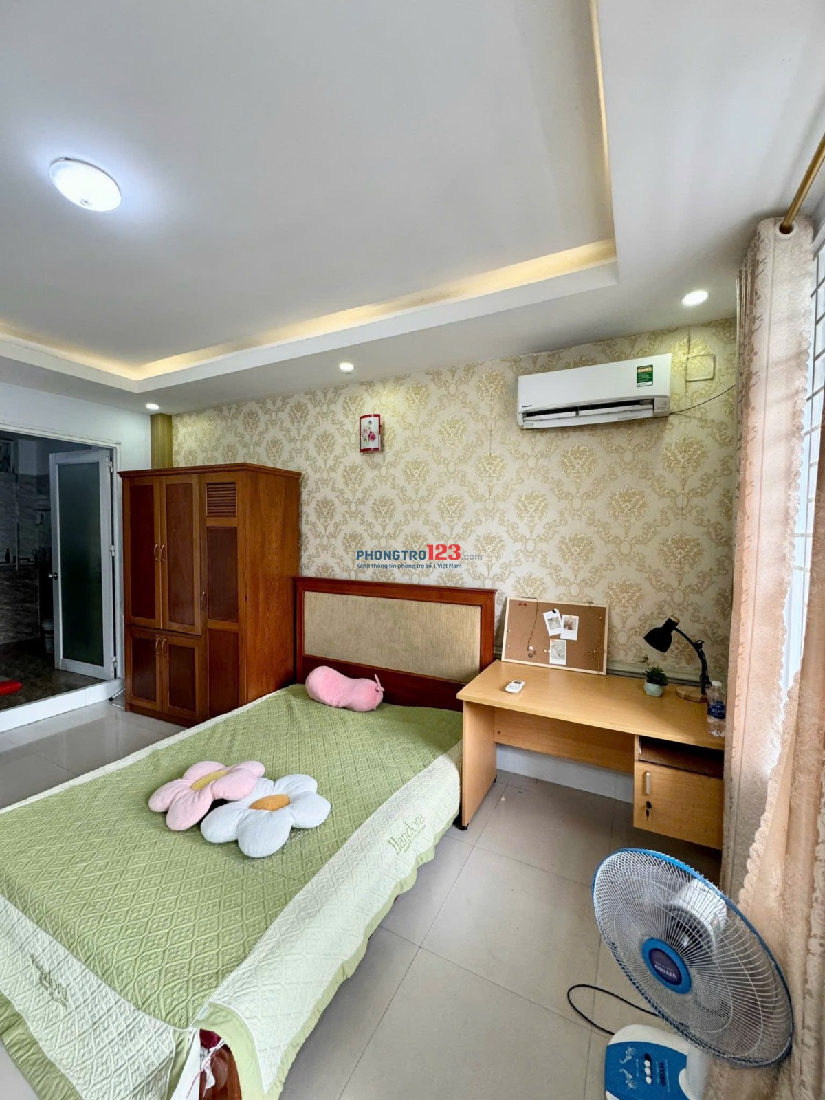 Phòng trọ có ban công cho sinh viên gần Đại Học Văn Hiến