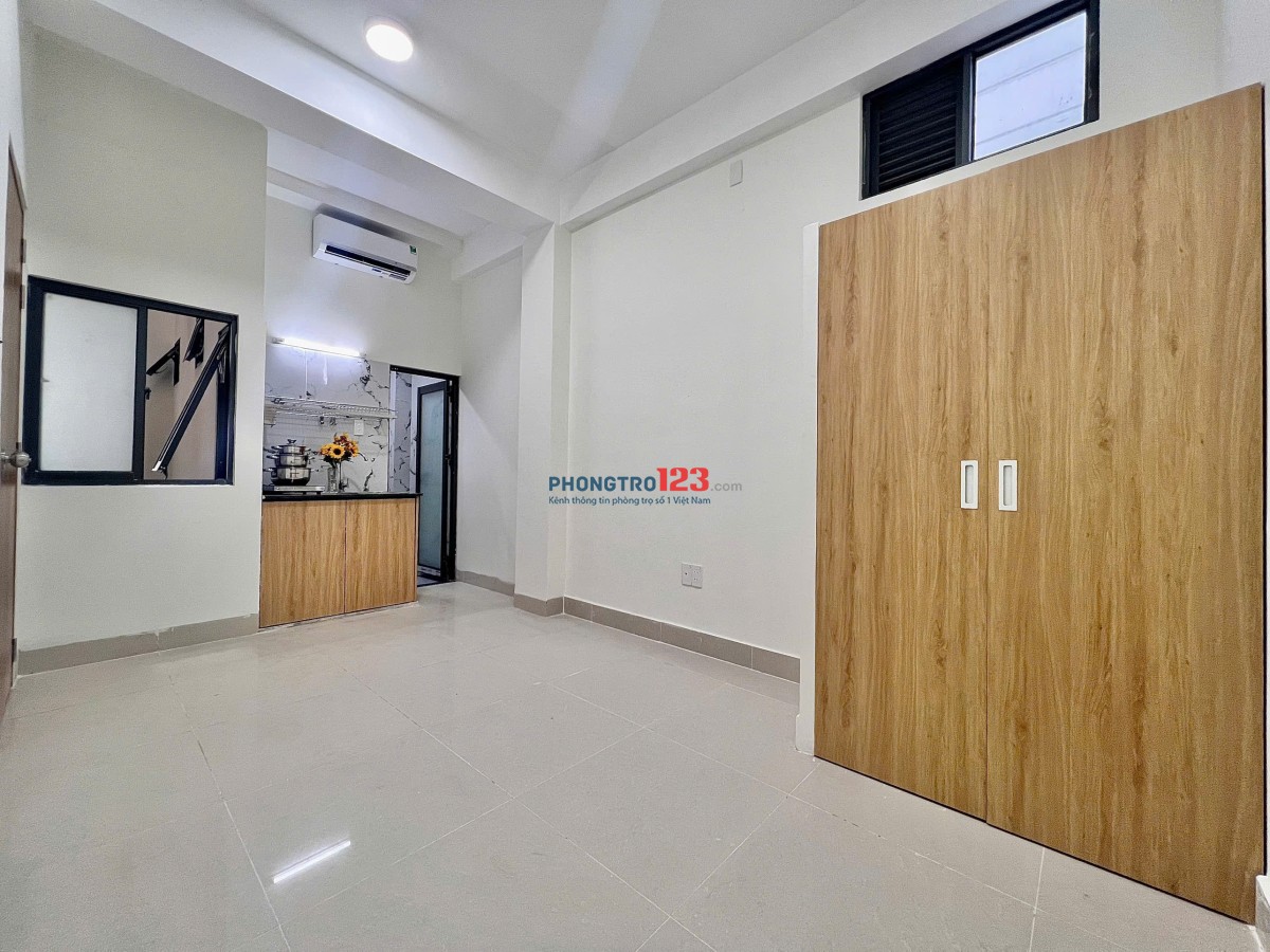 NHÀ MỚI XÂY Ô TÔ TẬN NƠI NGAY ĐH NGOẠI THƯƠNG, ĐH GIAO THÔNG VẬN TẢI