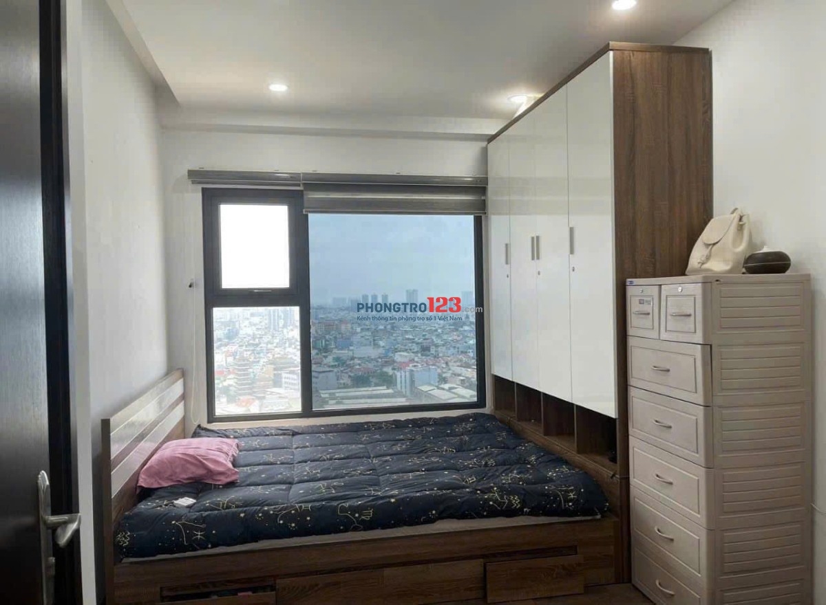 Chung cư Oriental, Âu Cơ, TP: 2p ngủ, 2wc 11tr, full nội thất