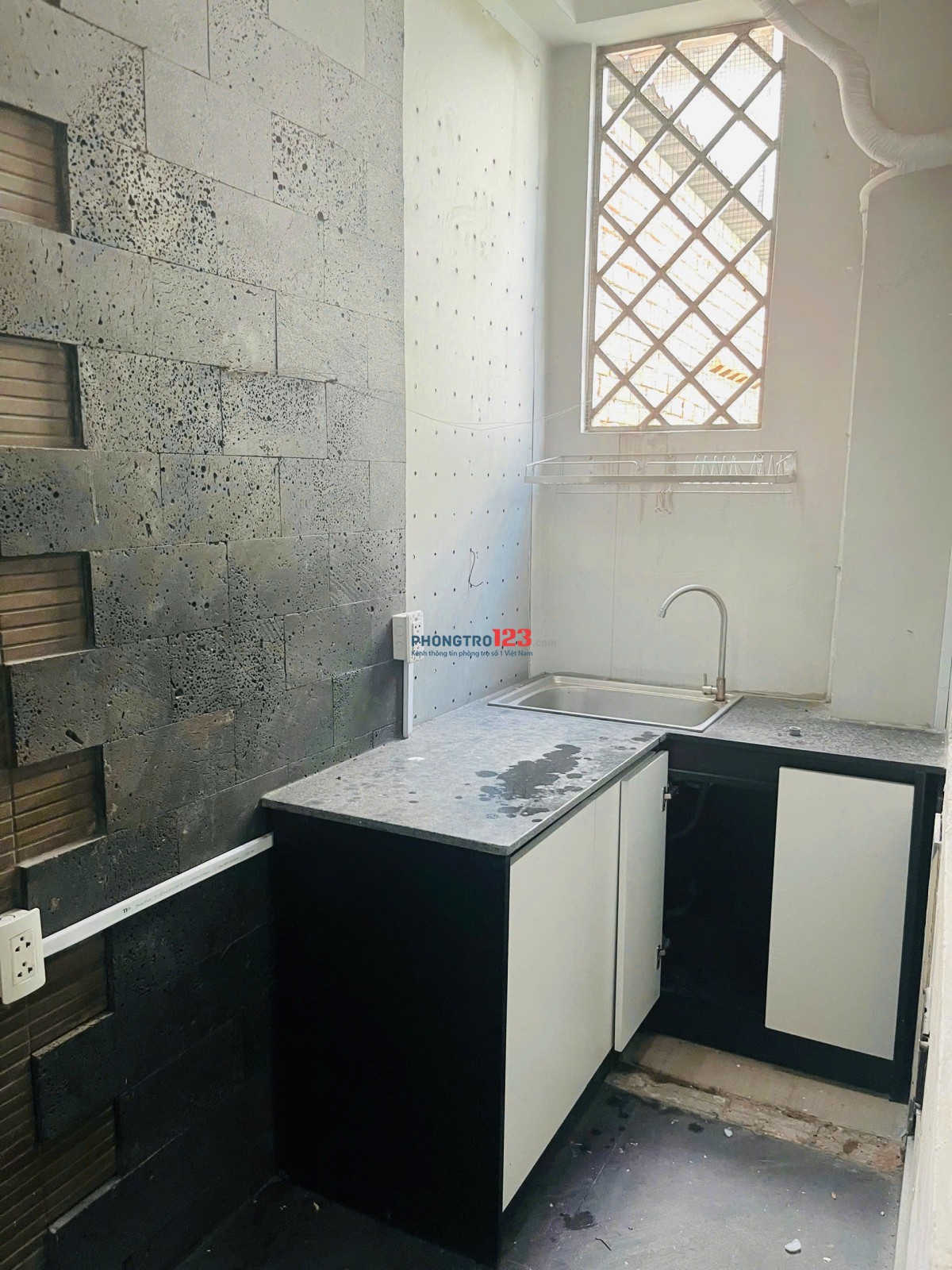 Cho Thuê Phòng Căn Hộ Mini Tách Bếp Riêng Tại Hát Giang, Tân Bình