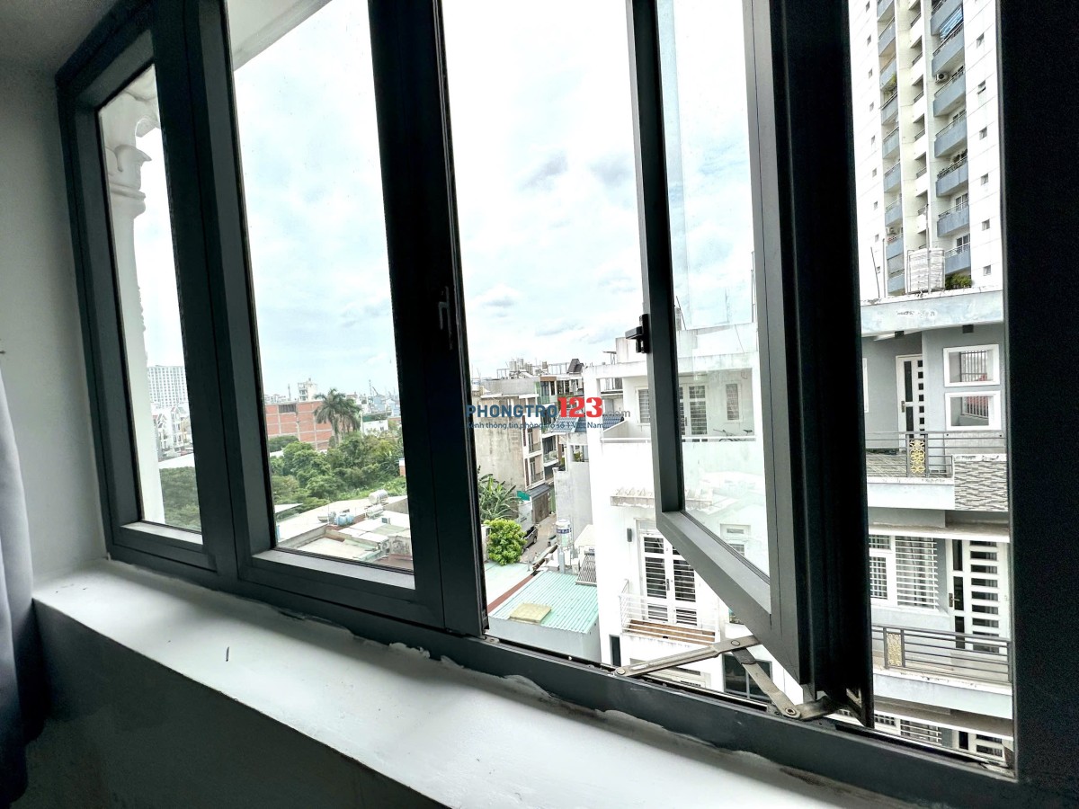 Pass Phòng 1 phòng ngủ, tách bếp, cửa sổ trời siêu thoáng.