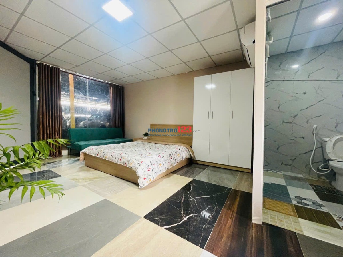 Phòng rộng 30m2 đầy đủ nội thất ngay quận trung tâm