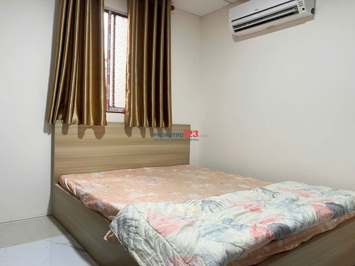 Phòng rộng 20m2 đầy đủ nội thất ngay quận trung tâm