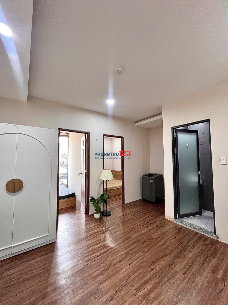 CĂN HỘ 2PN, FULL NỘI THẤT – 50m2 – MÁY GIẶT RIÊNG, NHÀ THANG MÁY