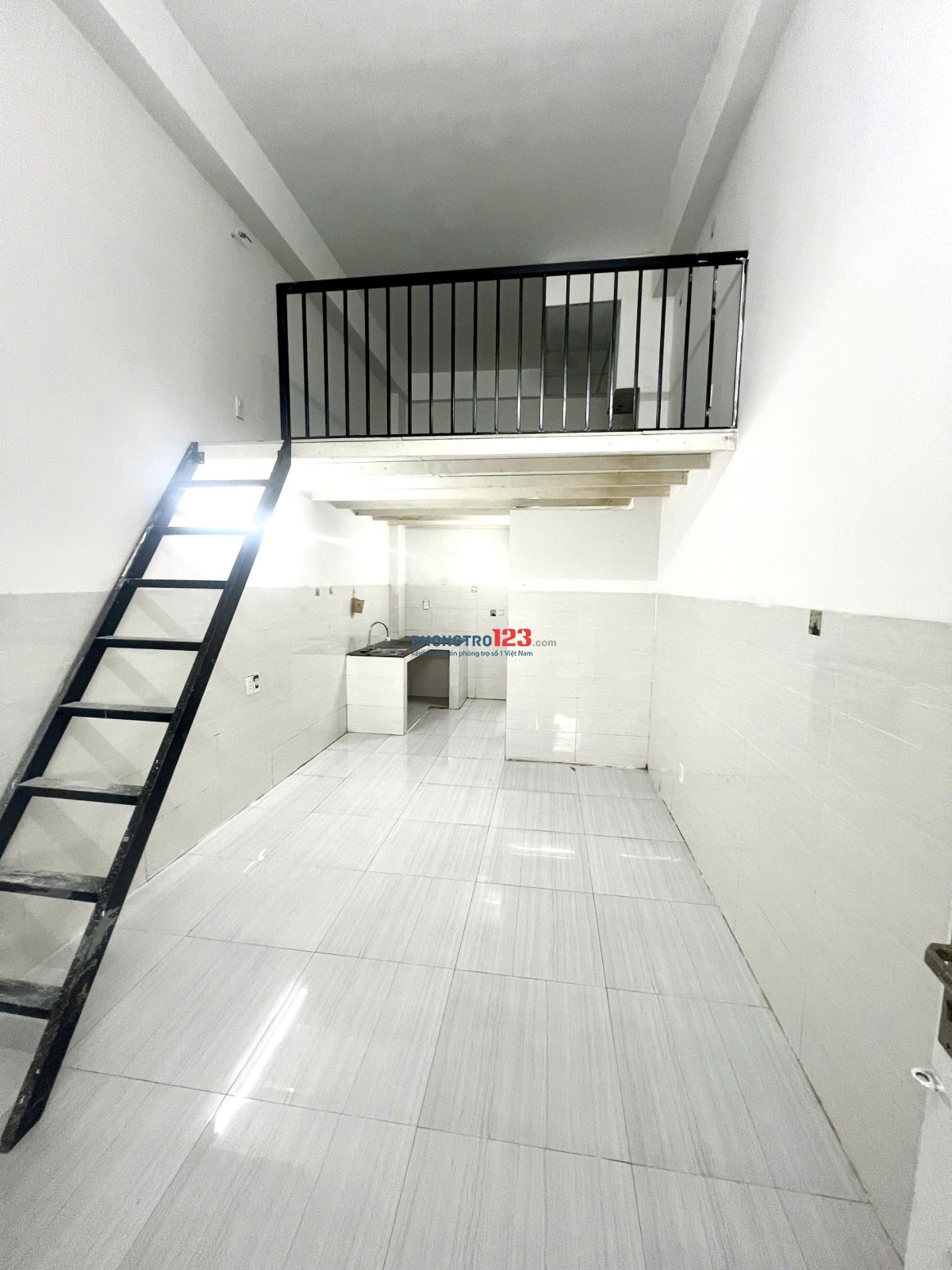 Cho thuê phòng trọ sau lưng căn hộ 4S Linh Đông Thủ Đức