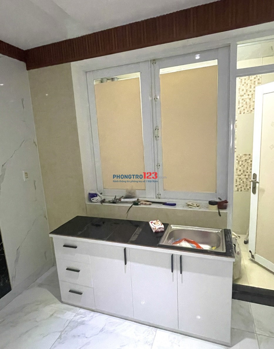 Phòng 22m mới dạng CH Mini WC riêng đường 25 Phạm V Đồng cách Cầu Bình Triệu, Bình Lợi 1Km