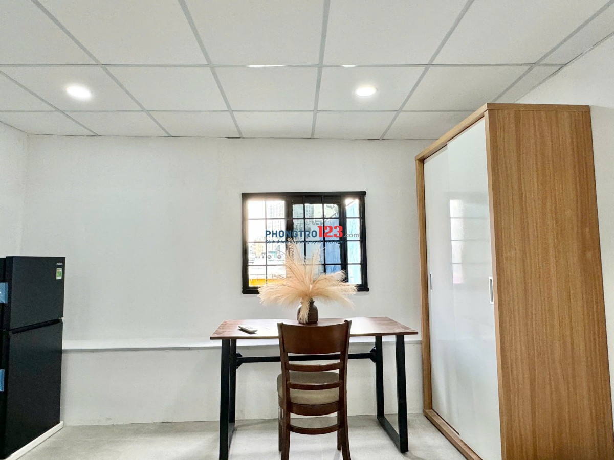 Phòng trọ ở Huỳnh Tịnh Của, gần UEF, UAH, Chợ Tân Định, CV Lê Văn Tám