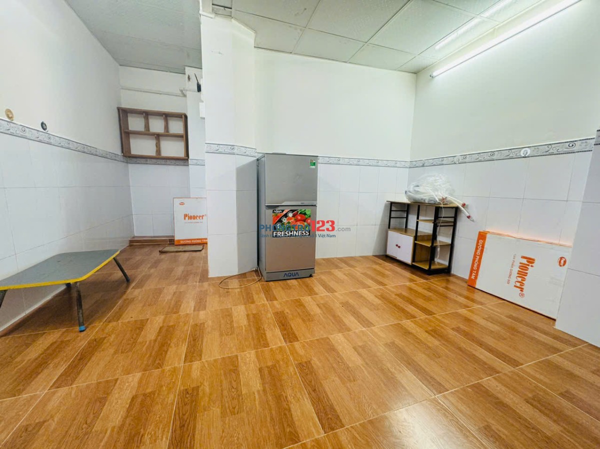 Phòng đẹp đủ nội thất giá siêu tốt cách Đại học Văn Hiến 300m - 25/18 Nguyễn Minh Châu Q.Tân Phú