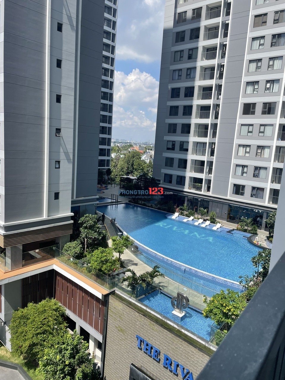 Cho thuê căn hộ mới 100%, đầy đủ nội thất, dọn vào ở ngay - The Rivana