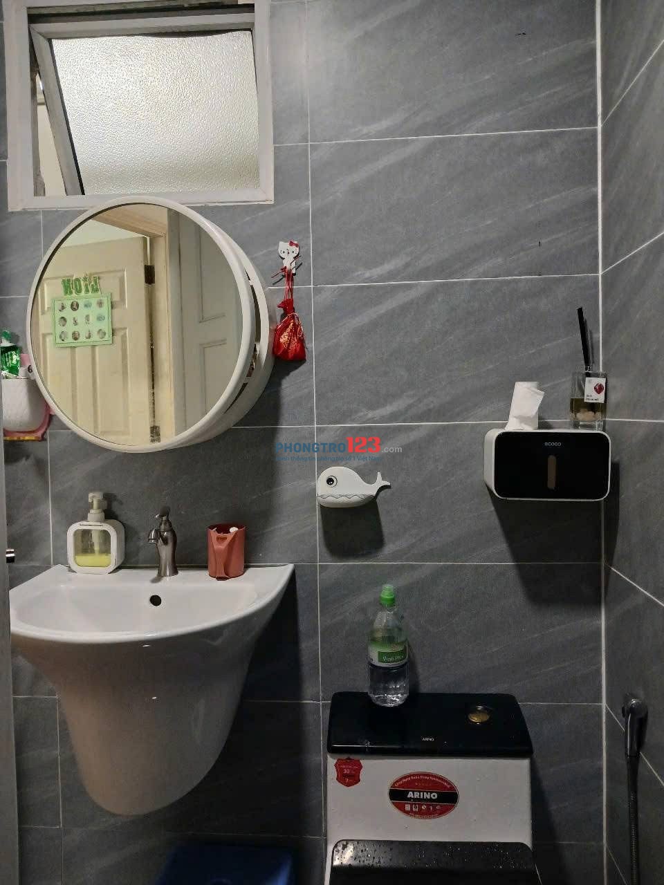 Chung cư Lạc Long Quân, P5, Q11: 2p ngủ, ban công, 70m2, 8tr