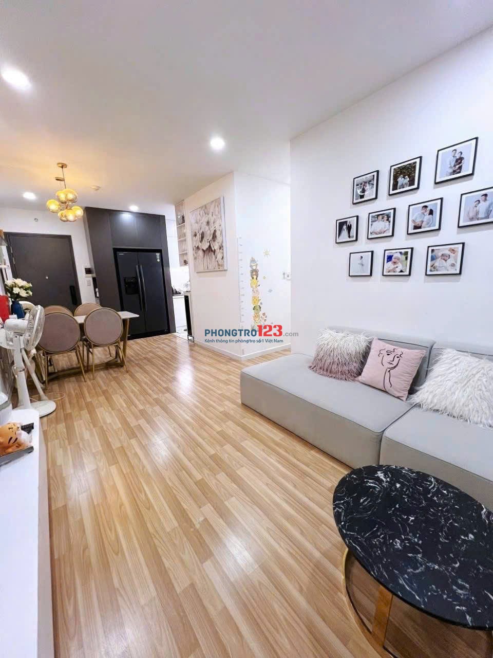 Chung cư Melody, Âu Cơ, TP: 75m2, 2p ngủ rộng, ban công, nội thất, 11tr