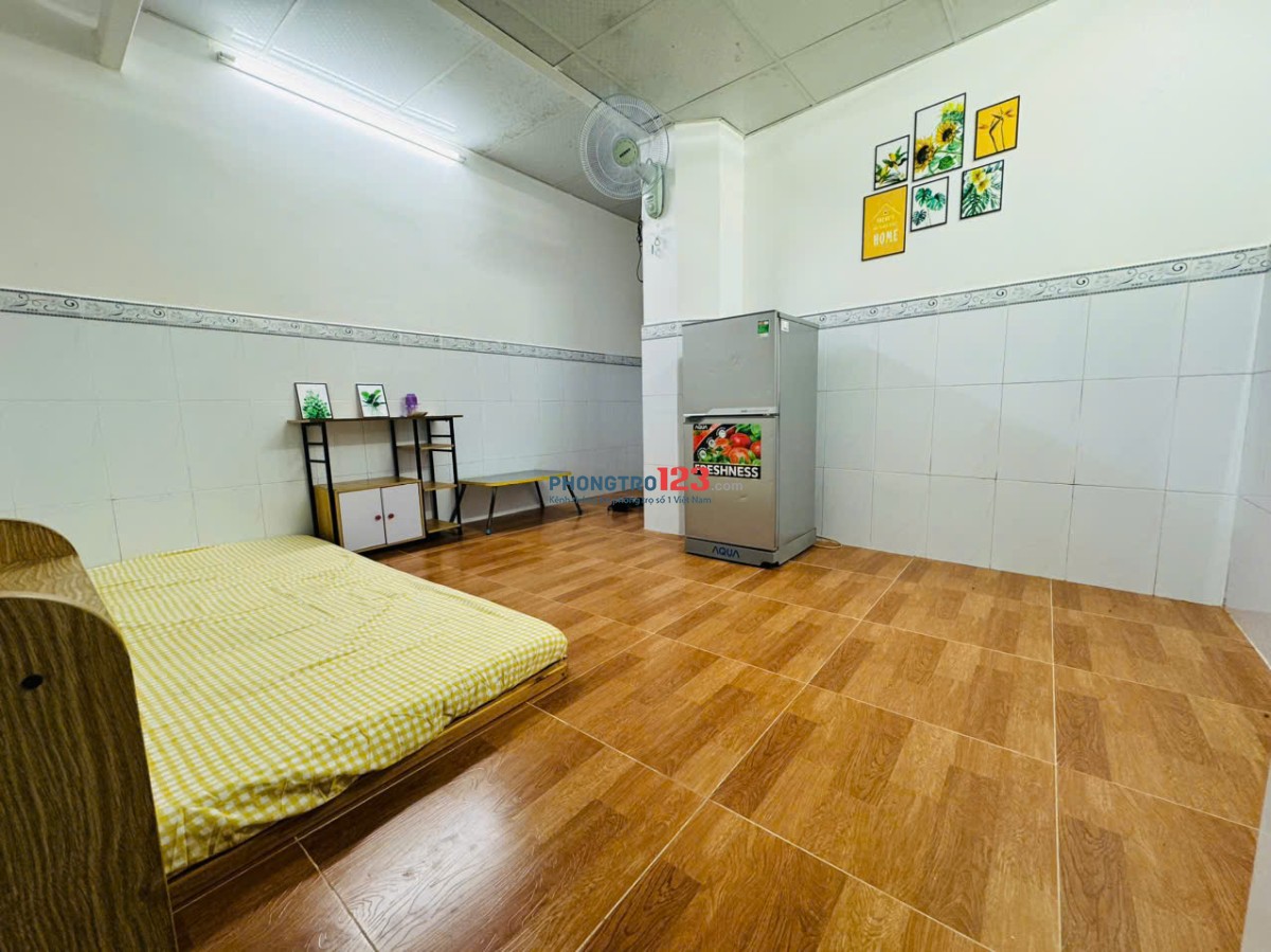 Phòng đẹp đủ nội thất giá siêu tốt cách Đại học Văn Hiến 300m - 25/18 Nguyễn Minh Châu Q.Tân Phú