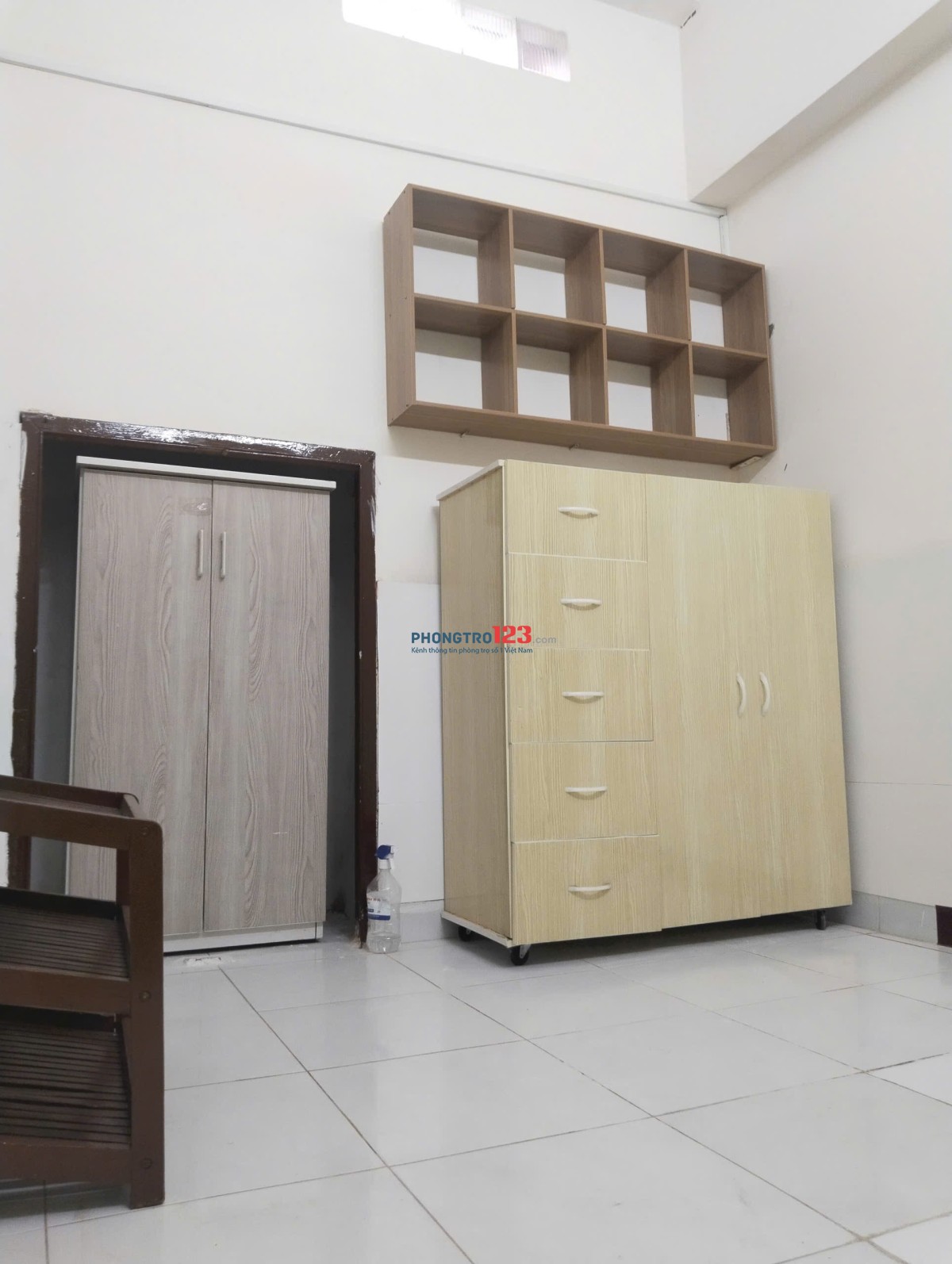 Cho thuê phòng hẻm 195 điện biên phủ p2 (p15 cũ) Bình thạnh sát bên Đại học Hồng bàng