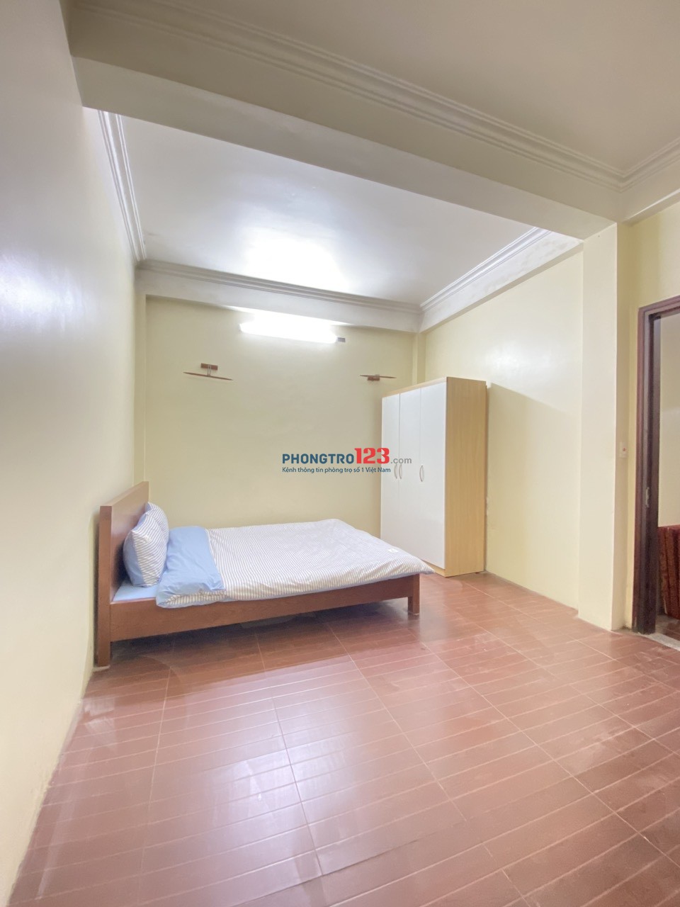 Phòng đẹp 25m² full nội thất có thang máy ngõ 39 Đông Ngạc