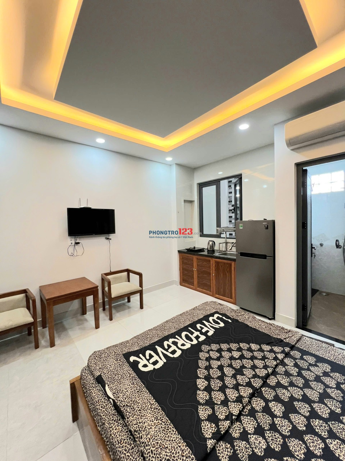 Căn Hộ Dịch Vụ Có Dọn Phòng, Thang Máy, Máy Giặt Riêng - Nơ Trang Long, Gần Chợ Bà Chiểu