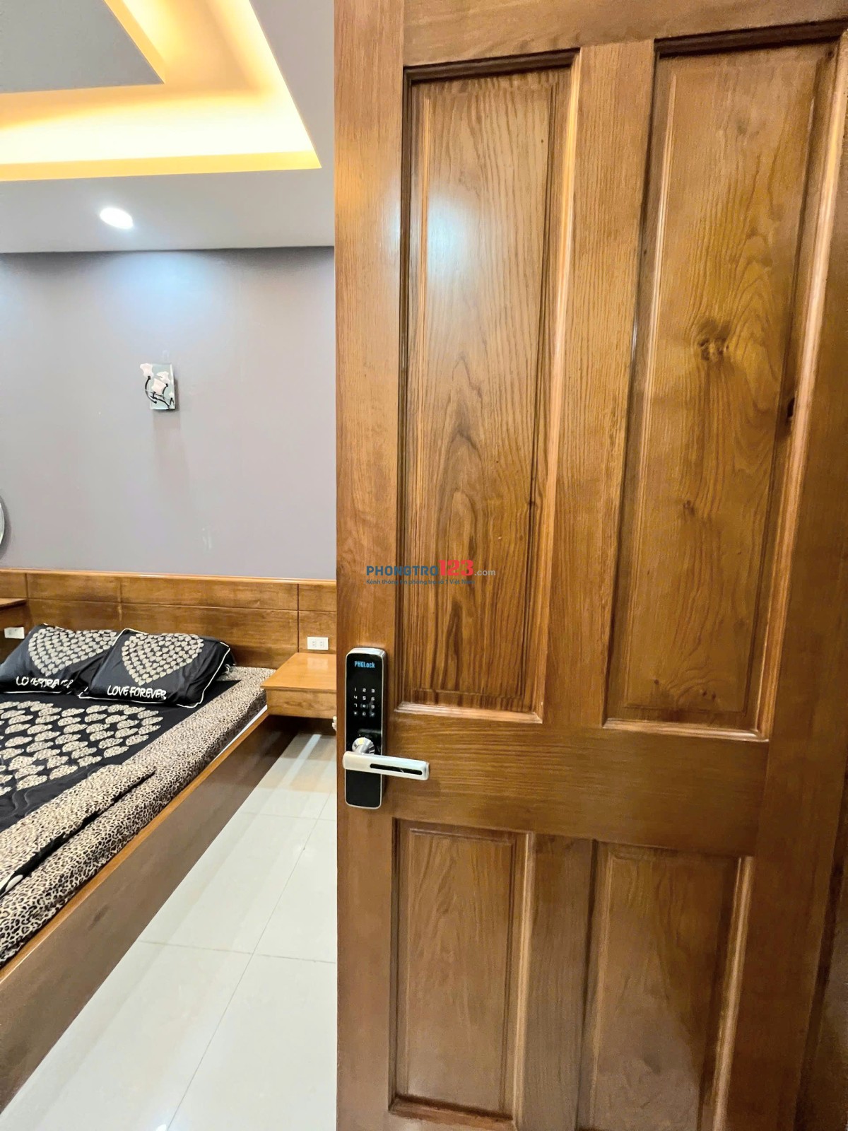 Căn Hộ Dịch Vụ Có Dọn Phòng, Thang Máy, Máy Giặt Riêng - Nơ Trang Long, Gần Chợ Bà Chiểu