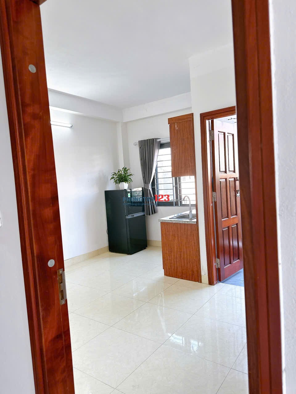 Căn Hộ Mới Xây Có Ban Công _ Thang Máy , Phan Chu Trinh _ Đối Diện Chợ Bà Chiểu