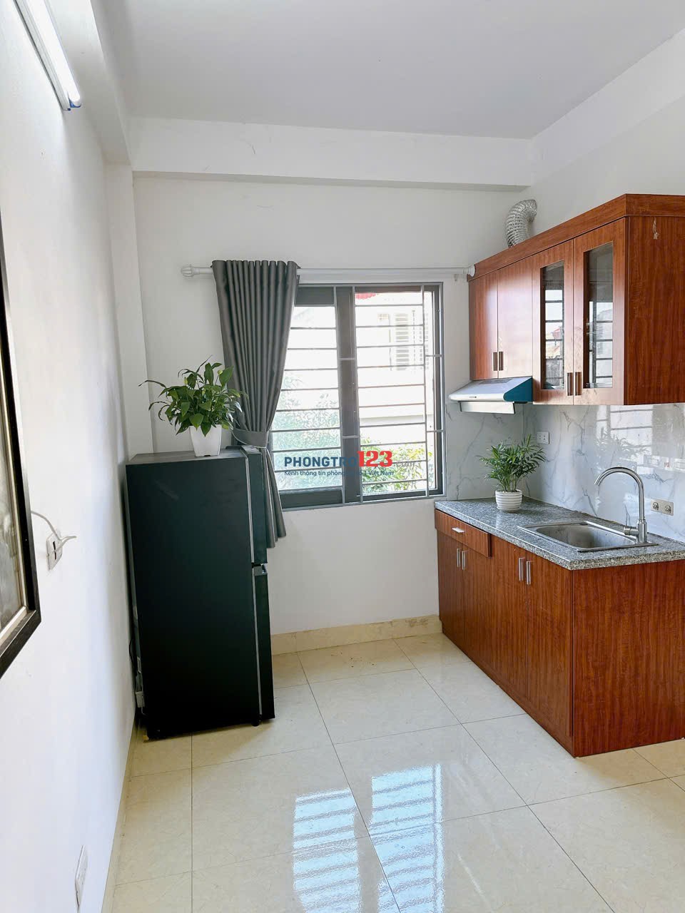 Căn Hộ Mới Xây Có Ban Công _ Thang Máy , Phan Chu Trinh _ Đối Diện Chợ Bà Chiểu
