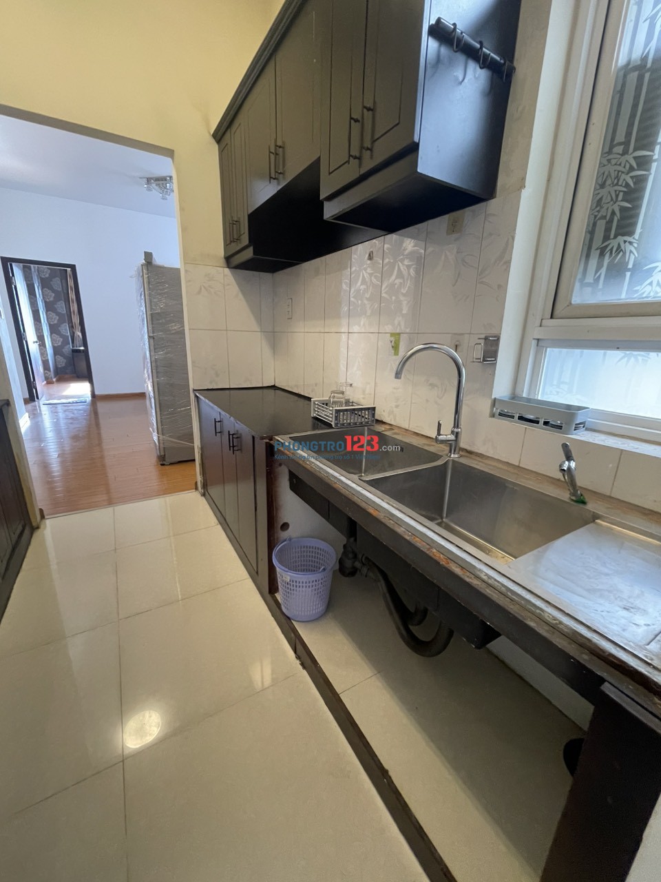 Cho thuê phòng full balcon khu Trung Sơn (chung cư Hồng Lĩnh)