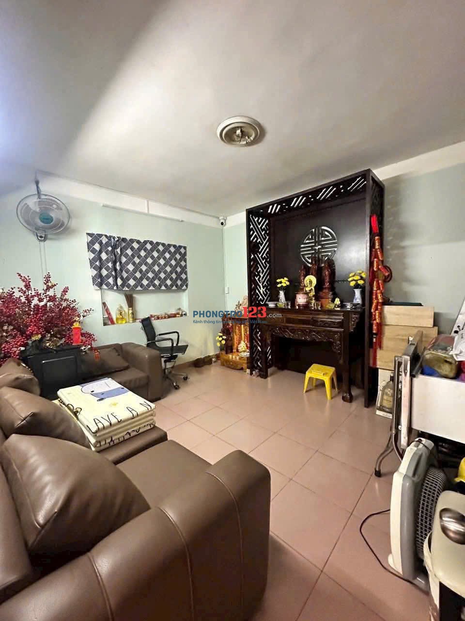 Chung cư 312 Lạc Long Quân, P5, Q11: 67m2, 2p ngủ, full nt, 9tr/tháng