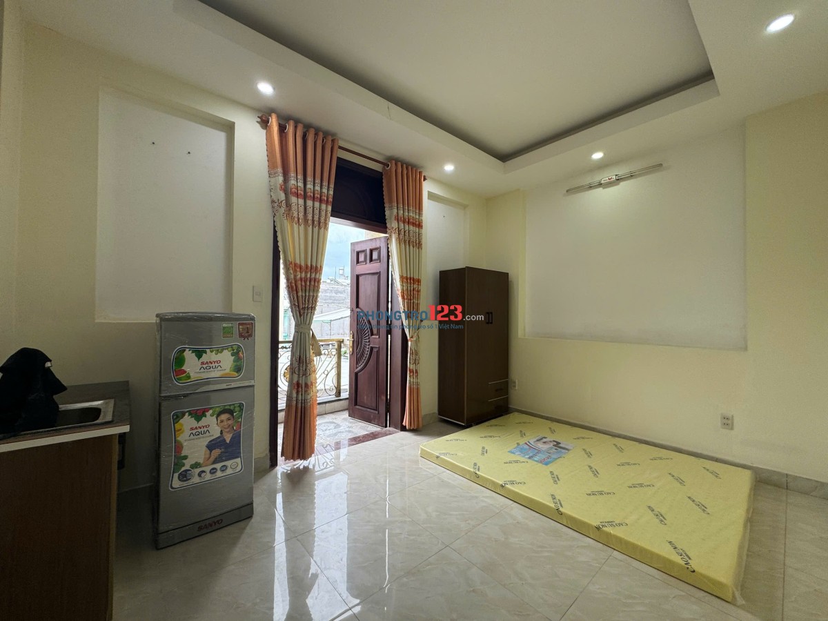 STUDIO BAN CÔNG - FULL NỘI THẤT - QUANG TRUNG