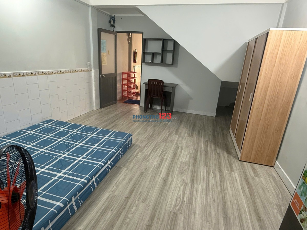 PHÒNG XVNT-UVKhiêm TẦNG TRỆT, RỘNG, ĐỦ NỘI THẤT