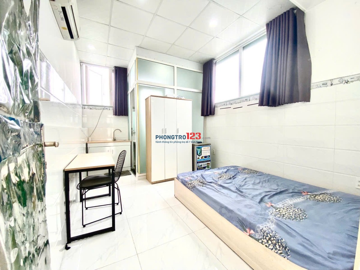  PHÒNG TRỌ CỬA SỔ THOÁNG – FULL NỘI THẤT CƠ BẢN – GẦN UEH, ĐH Y KHOA PHẠM NGỌC THẠCH, ĐH Y DƯỢC