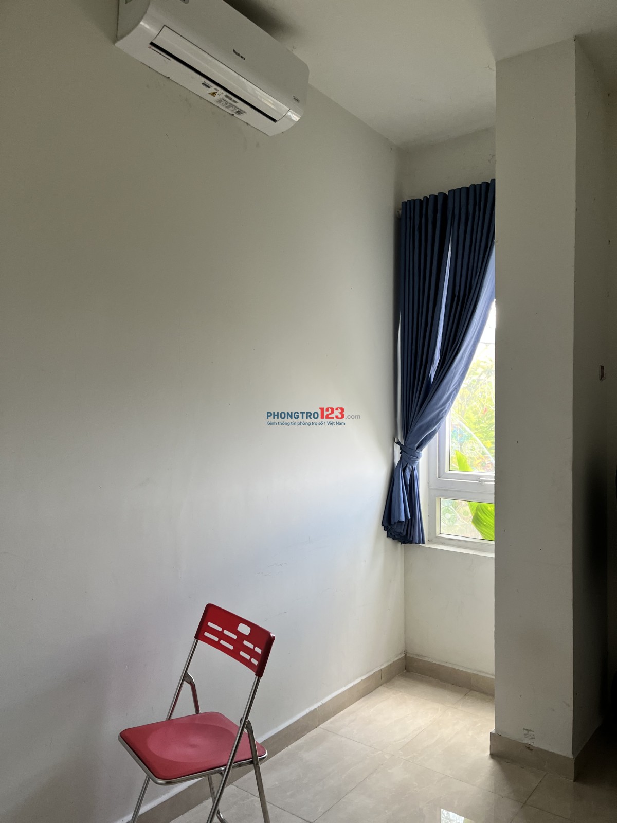 Cho thuê phòng trống trong cân hộ 2 pn có sân vườn 3 trieu