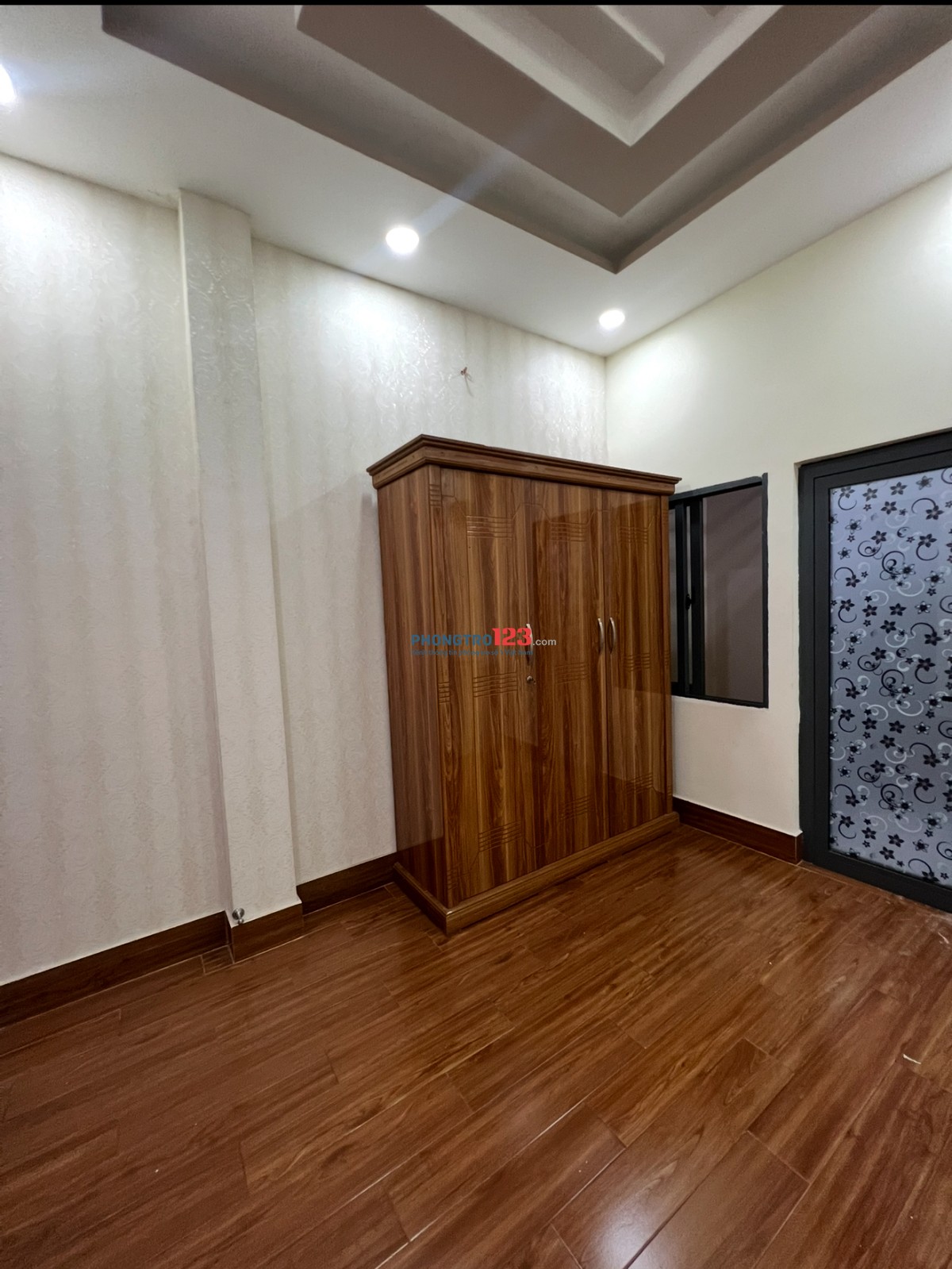 Cho thuê phòng trọ cao cấp trong Nhà Phố Nguyên Căn