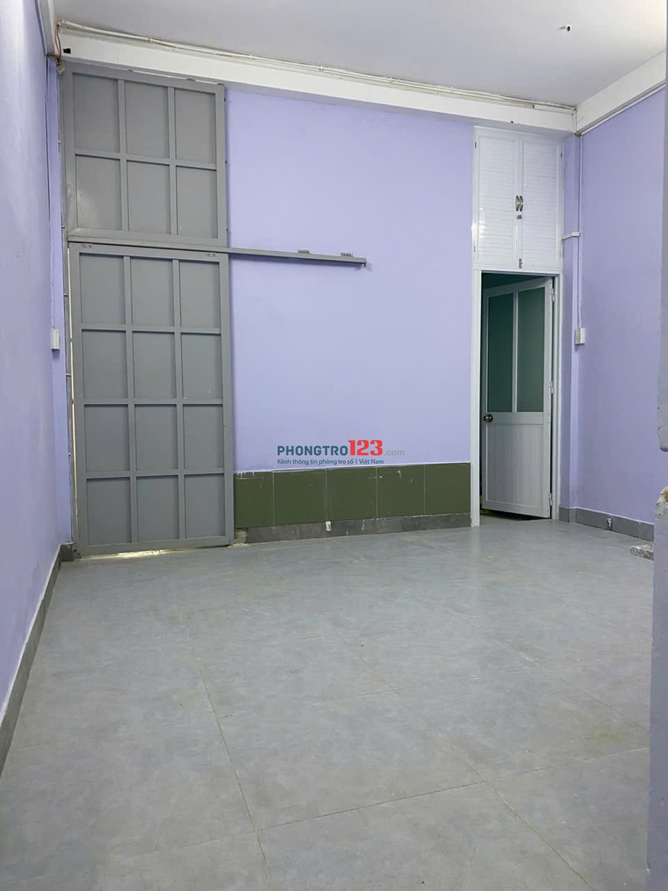 Cho thuê phòng rộng 40m2 có phòng ngủ bếp bếp phòng ăn, sát công viên phú nhuận