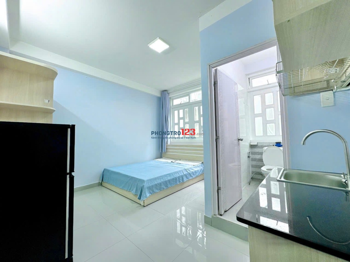 STUDIO CỬA SỔ TRỜI NGẬP ÁNH SÁNG TỰ NHIÊN, GẦN CV LÊ THỊ RIÊNG, ĐH HUFLIT, ĐH VĂN LANG, GIỜ GIẤC TỰ