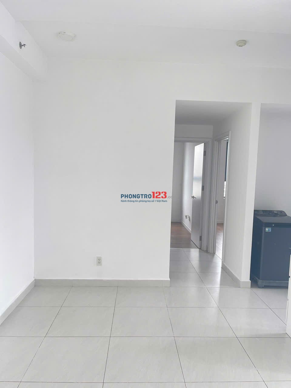 Chung cư Hà Đô, Nguyễn Văn Công, GV: 2p ngủ, nhà mới, 74m2, 12tr
