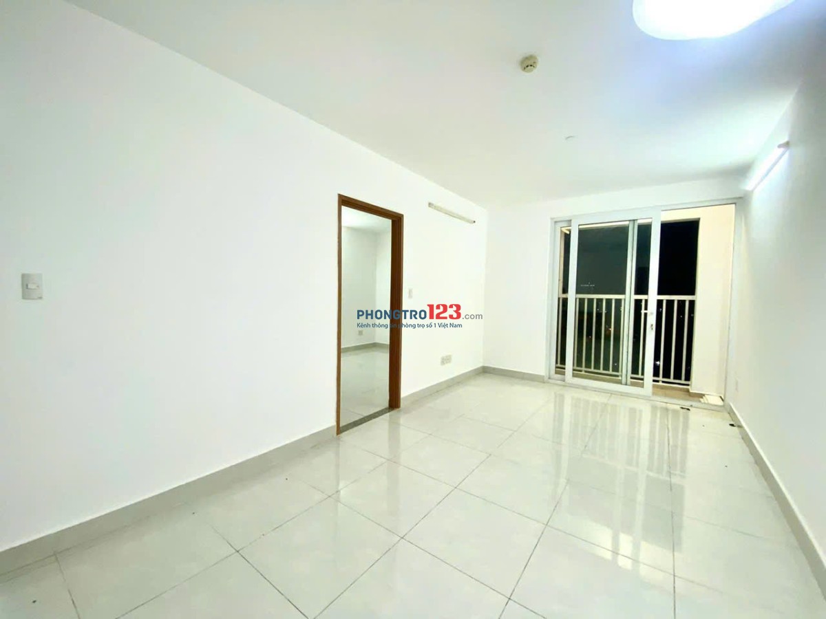 Chung cư Sunny, Phạm Văn Đồng, GV: 12tr5/th, 2p ngủ, ban công, 75m2