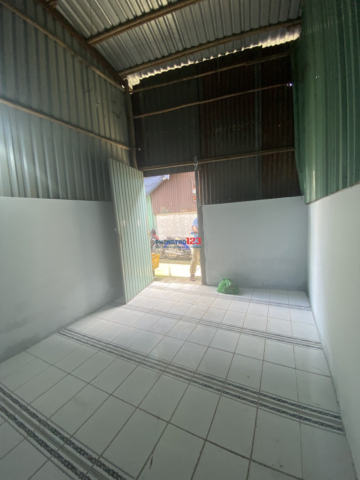 Cho thuê phòng trọ KDC chợ bình điền Q8 tầng trệt tiết kiệm 1,2 tr