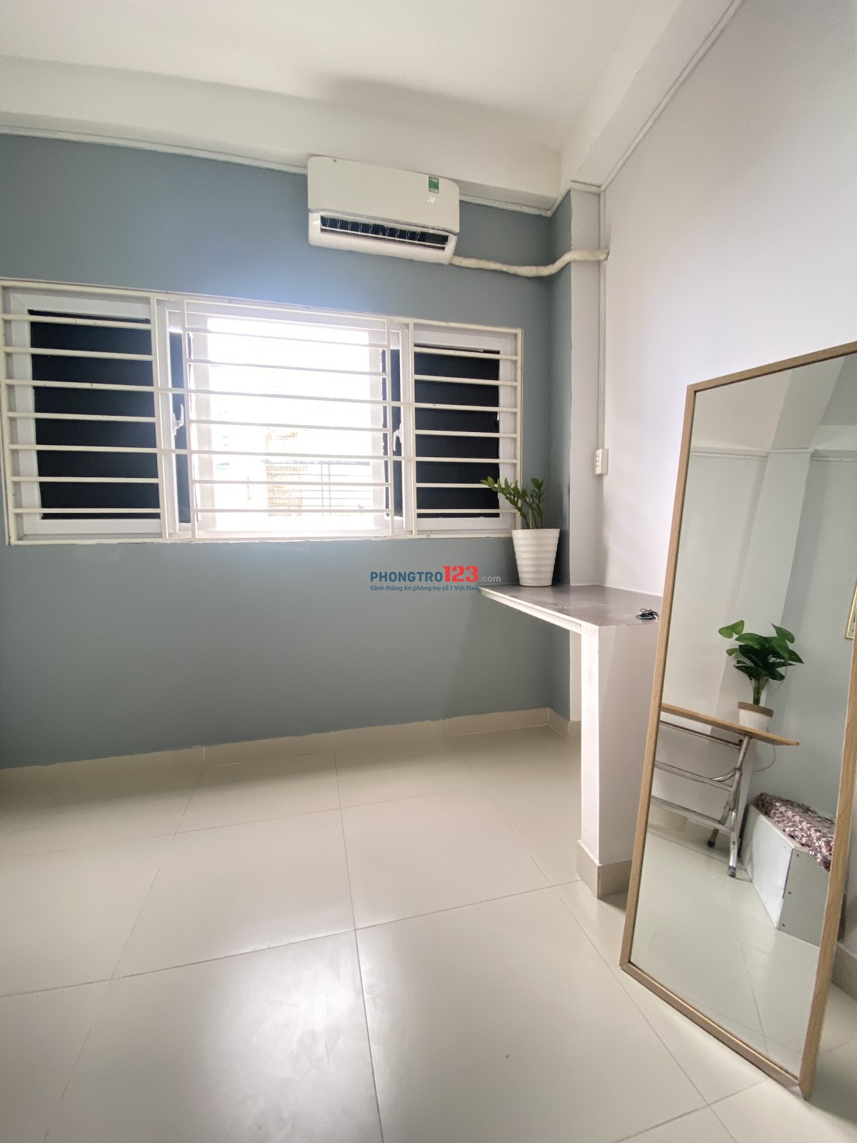 Phòng trọ giá rẻ 27m2 ngay trung tâm quận Bình Thạnh