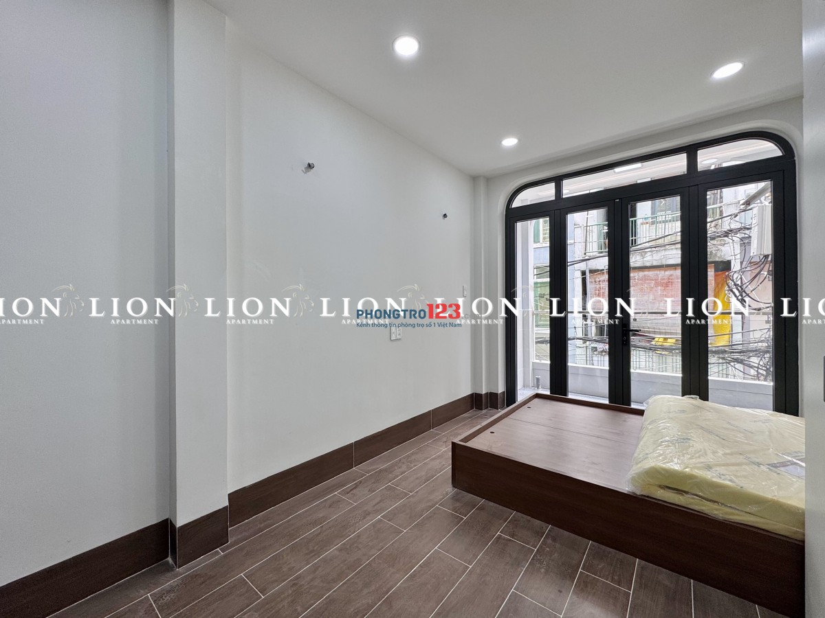 Cho thuê phòng trọ Quận 10, đường 3/2, có ban công, gần ĐH Sư Phạm
