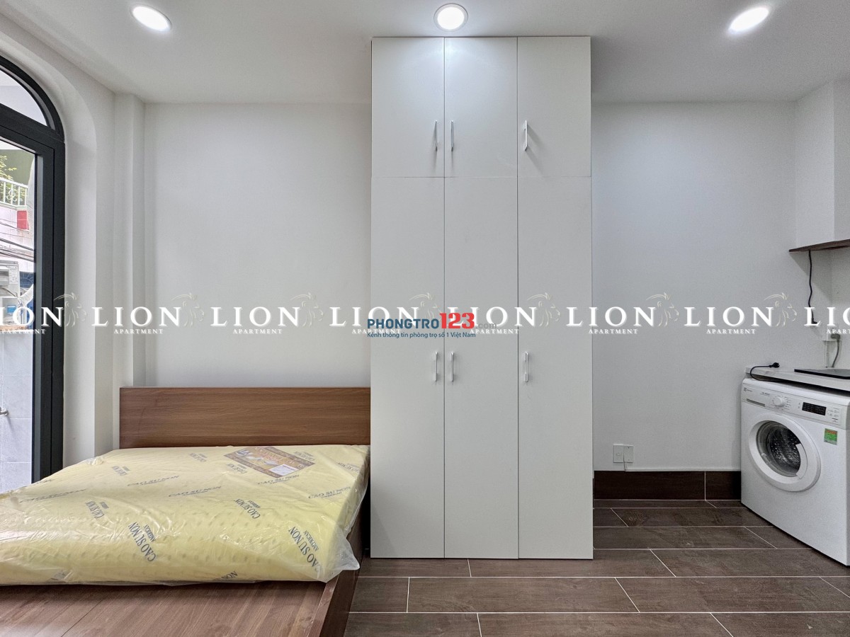 Cho thuê phòng trọ Quận 10, đường 3/2, có ban công, gần ĐH Sư Phạm