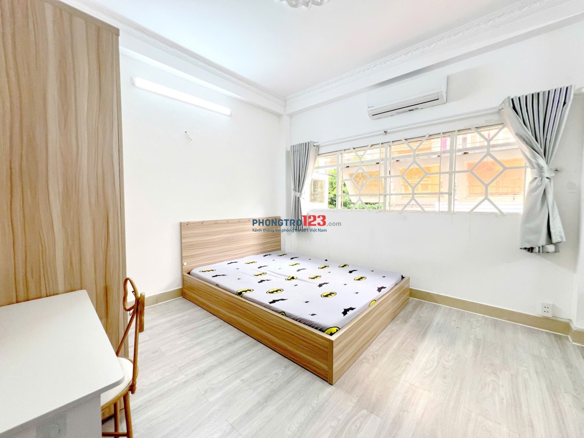 Cho thuê phòng trọ Quận 10, đường 3/2, có ban công, gần ĐH Sư Phạm – Huflit