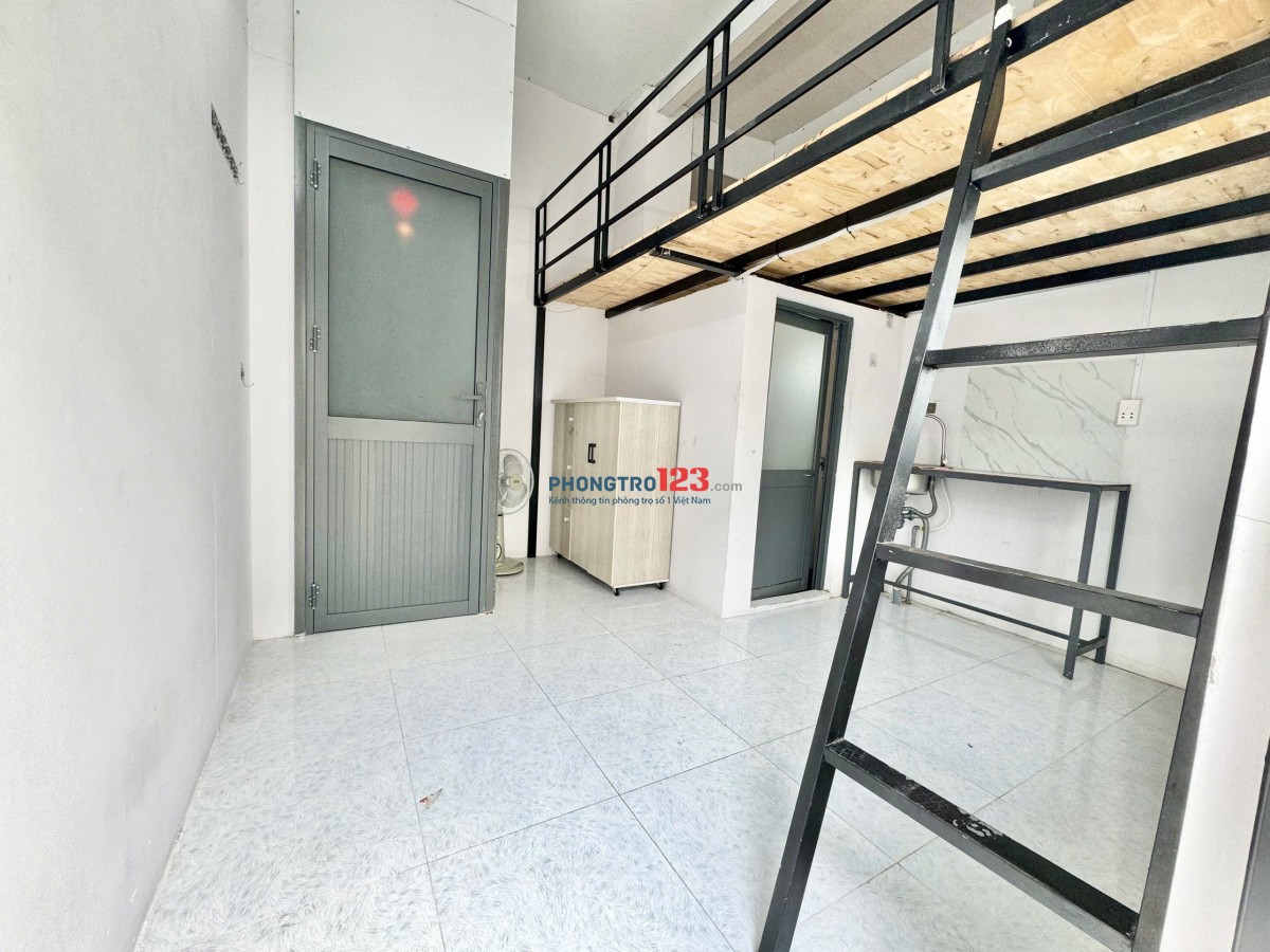 PHÒNG TRỌ DUPLEX FULL NỘI THẤT BAN CÔNG CỬA SỔ LỚN Ở BÌNH THẠNH GẦN ĐẠI HỌC VĂN LANG