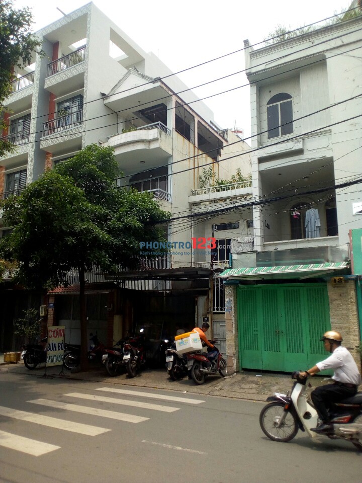 PHÒNG CỬA SỔ MÁY LẠNH THOÁNG MÁT NGAY THĂNG LONG- CỘNG HÒA