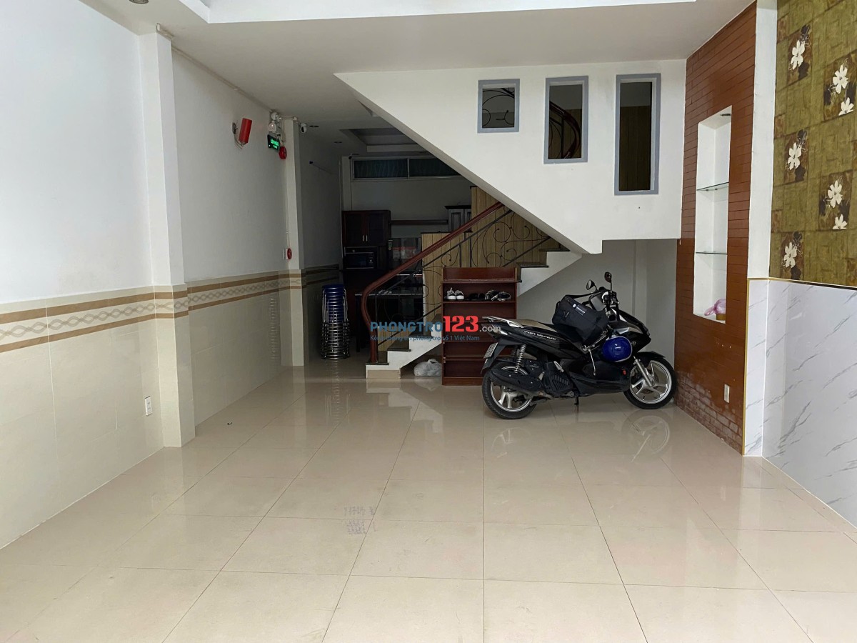 CHO THUÊ KÝ TÚC XÁ CAO CẤP GÒ VẤP gần ĐẠI HỌC CÔNG NGHIỆP, CHỢ GÒ VẤP. GIÁ 1.7TR/TH. MÁY LẠNH 24/24