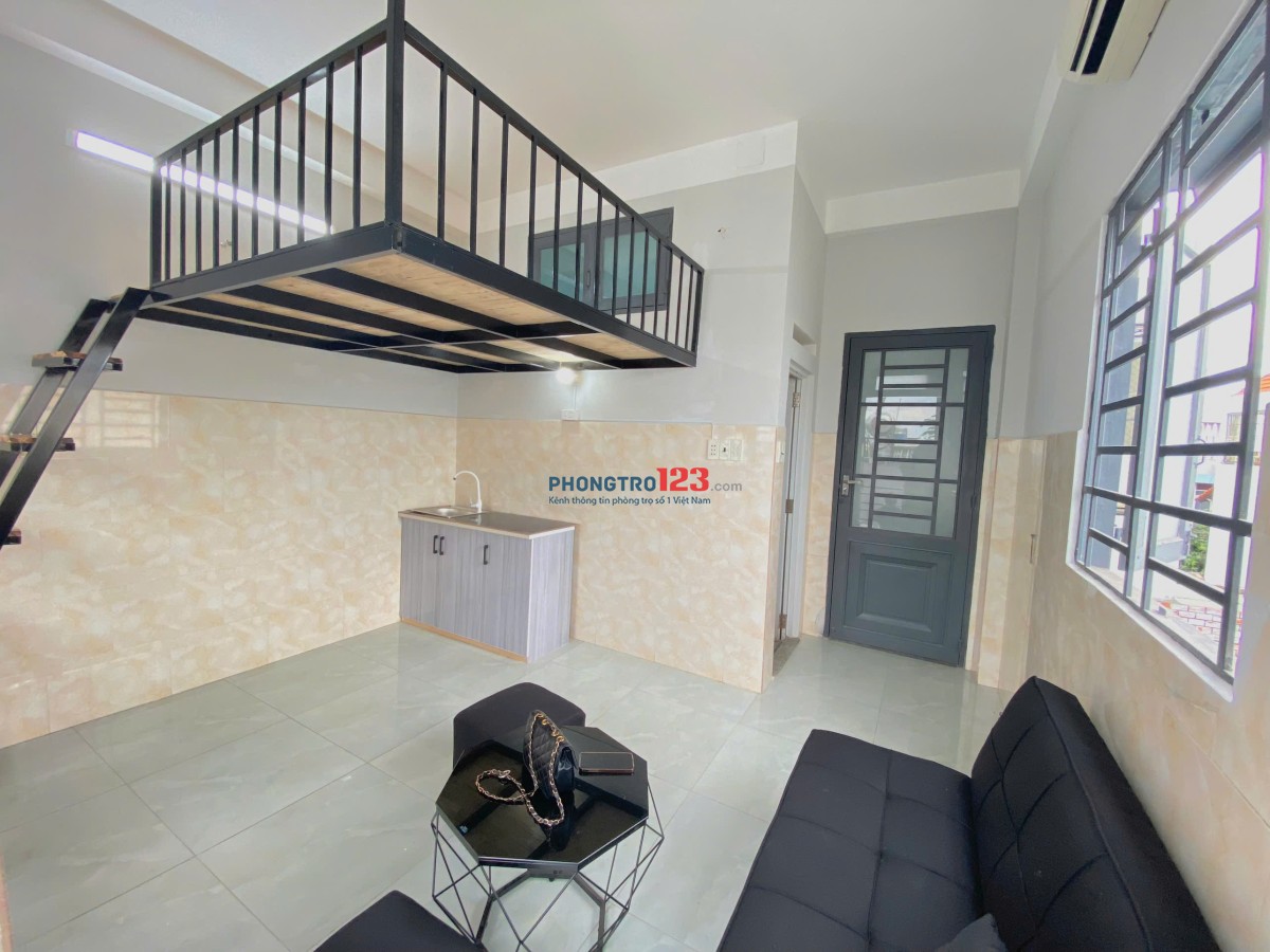 TRỐNG LẠI PHÒNG CÓ CỬA SỔ SẴN MÁY LẠNH, TỦ ĐỒ NGAY TÂN SƠN NHÌ - LÊ ĐÌNH THÁM