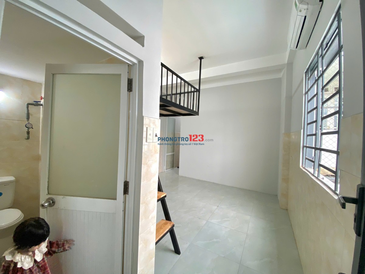 TRỐNG LẠI PHÒNG CÓ CỬA SỔ SẴN MÁY LẠNH, TỦ ĐỒ NGAY TÂN SƠN NHÌ - LÊ ĐÌNH THÁM