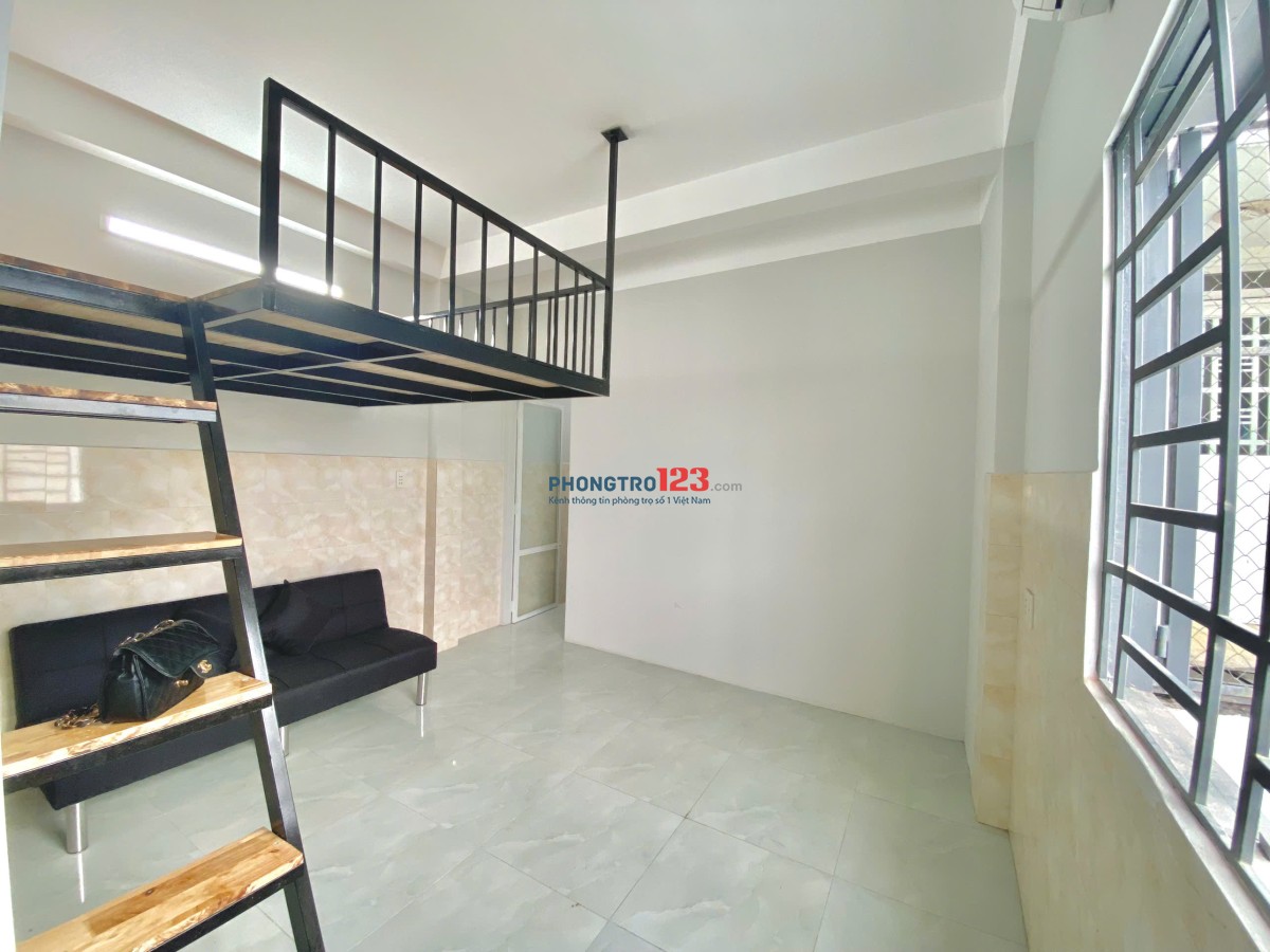 TRỐNG LẠI PHÒNG CÓ CỬA SỔ SẴN MÁY LẠNH, TỦ ĐỒ NGAY TÂN SƠN NHÌ - LÊ ĐÌNH THÁM