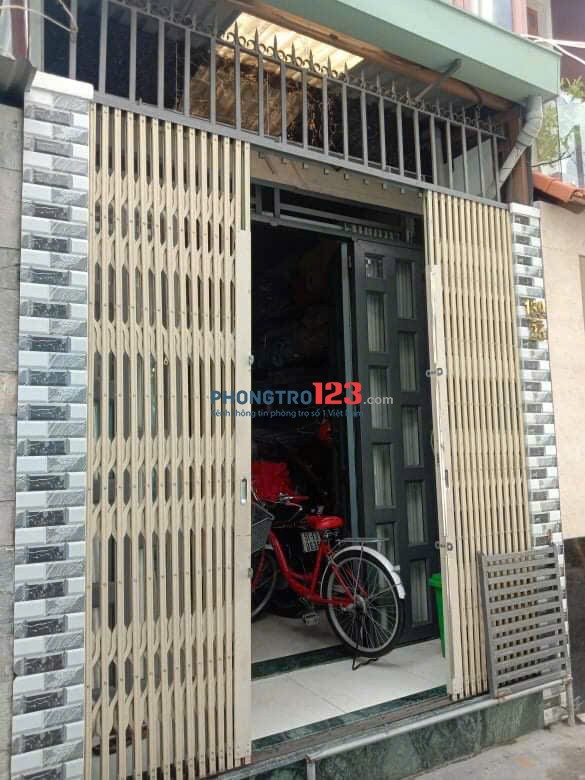 Nhà thuê nguyên căn, trung tâm thành phố, trong hẻm Q4