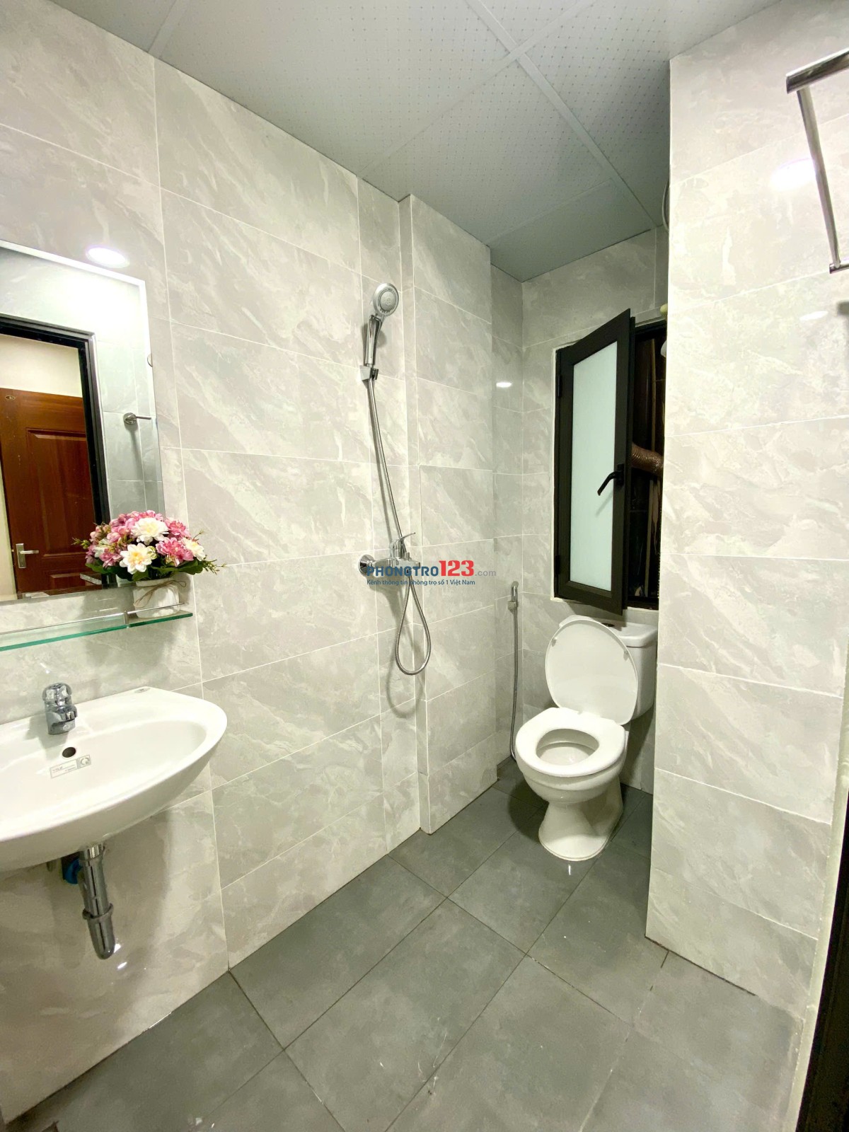 Cho thuê căn Studio tại ngõ 294 Đội Cấn, quận Ba Đình, HN