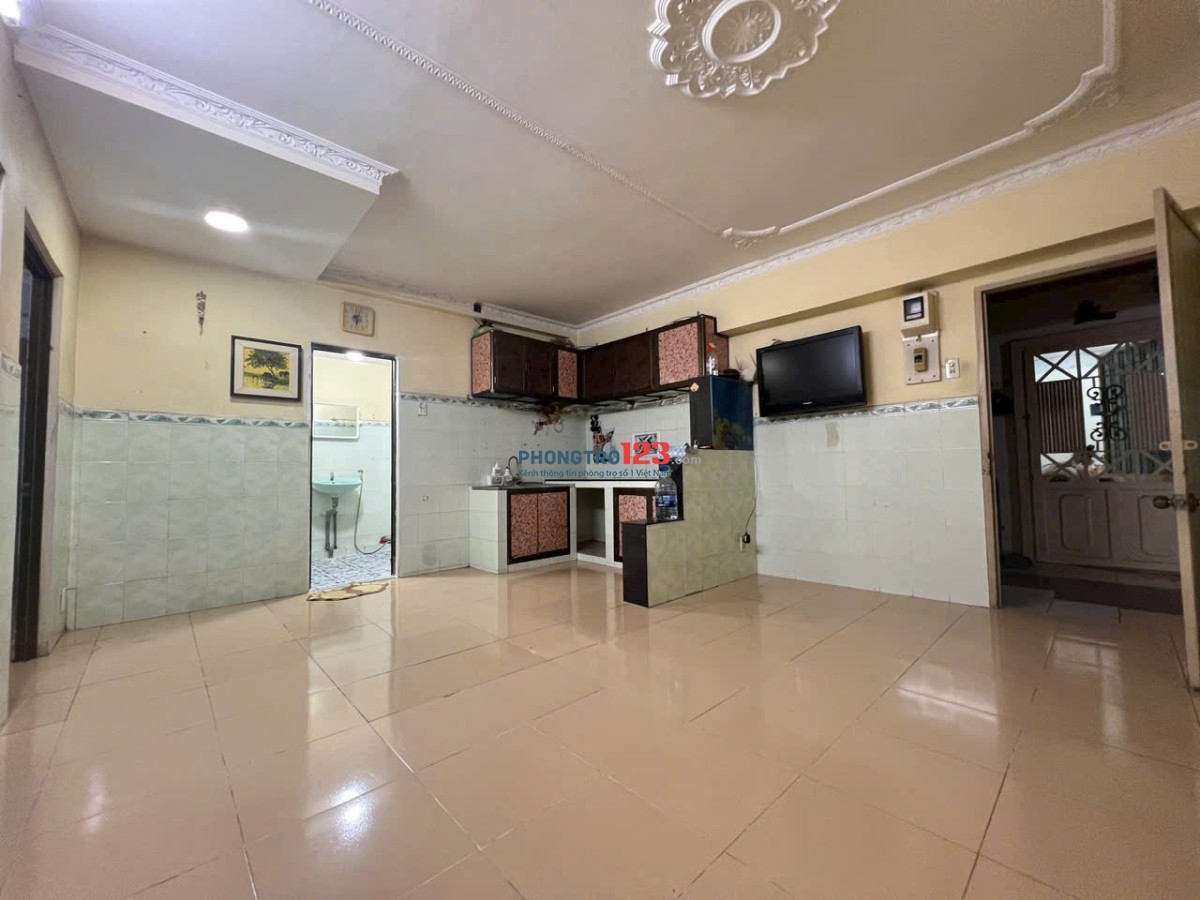 Chung cư B2 Trường Sa, P17, Bình Thạnh: 40m2, 1p ngủ, NT, 7,5tr