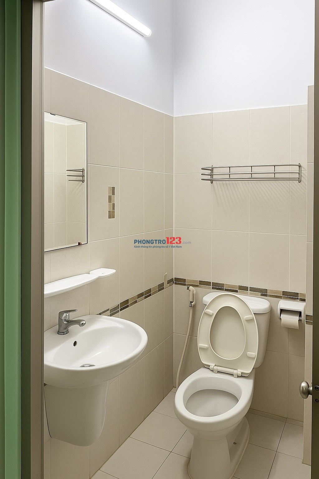 phòng mới - sạch hổ trợ 500k tiền dọn vào trươc/ 15/8