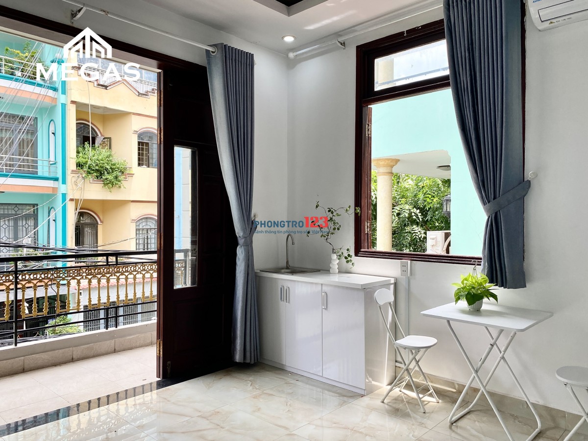 STUDIO BAN CÔNG ĐÓN NẮNG TRỜI BAO CHILL - FULL NỘI THẤT - NẰM NGAY CON ĐƯỜNG ĂN UỐNG QUẬN 7