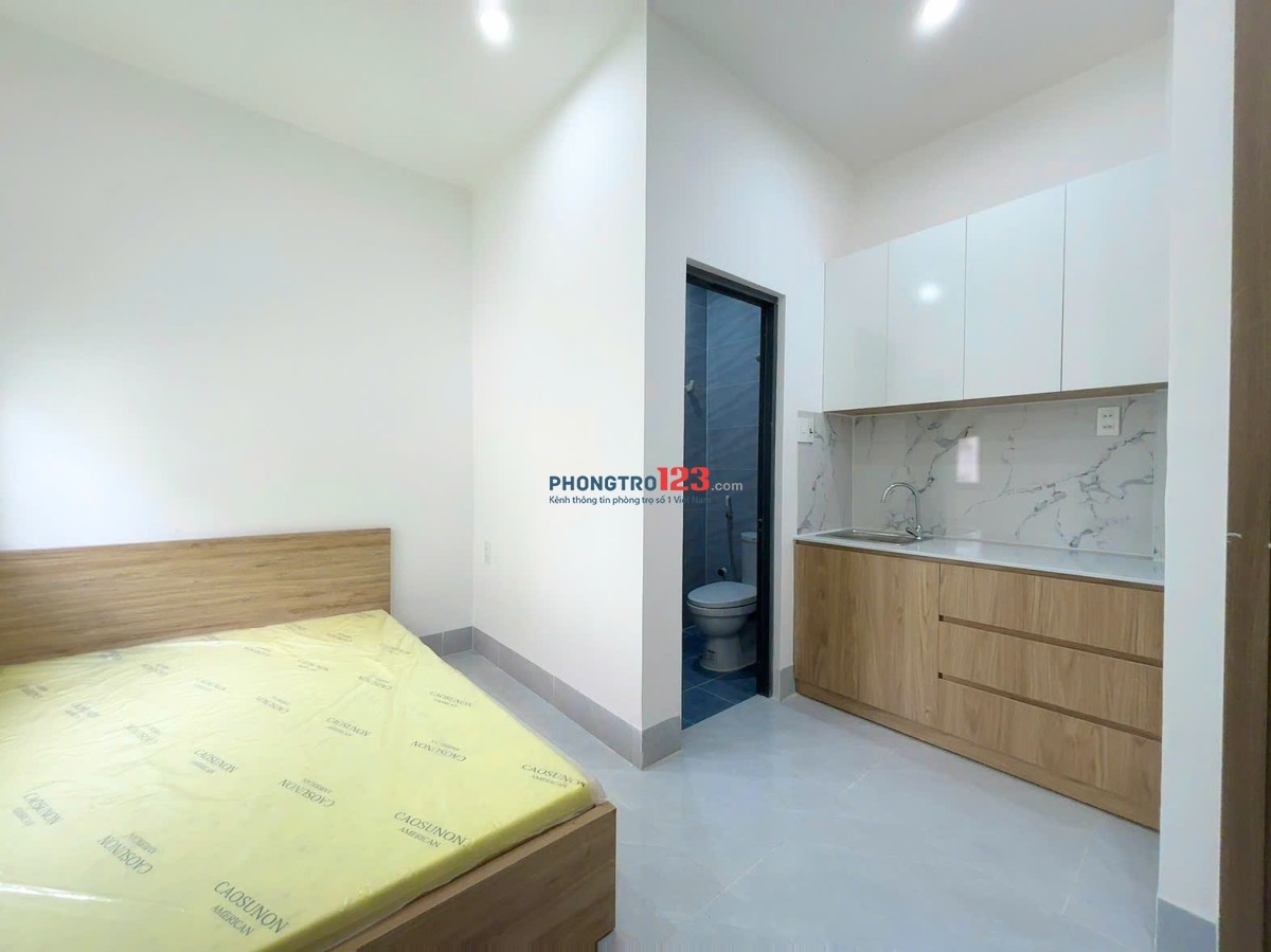 Cho thuê phòng Cát Lái đường 44CL gần UMT gần citihome, Giá 4tr full nt Có thang máy